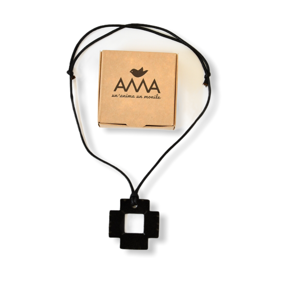 'AMA' pendants by Mara Damiani